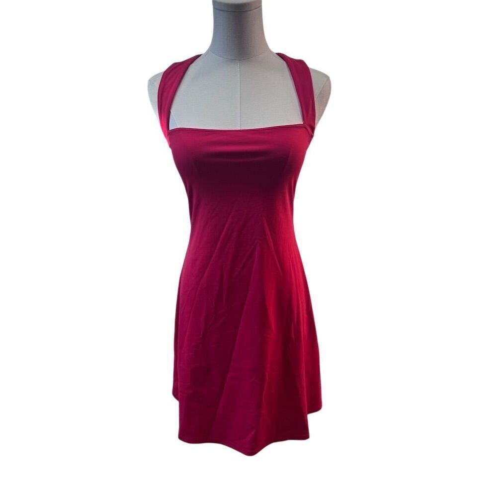 NWT Qinsen Women's Red Square Neck Sleeveless Mini Dress Size M